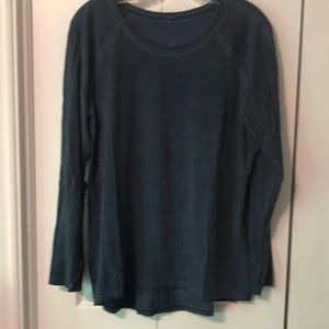 Lululemon top